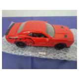 Jada Toys 2015 Dodge Challenger SRT Hellcat Die-Ca