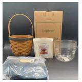 Longaberger basket 2004 edition renewal basket
