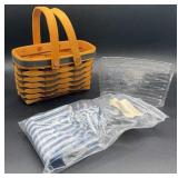 1998 Longaberger basket liner and insert