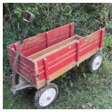 Radio Flyer Town and Country Wagon