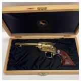 COLT COLORADO GOLD RUSH 22 LR IN WOODEN CASE