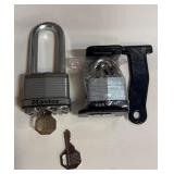 MASTER LOCK and H&R LOCK