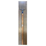 AMES PITCH FORK