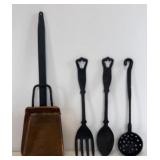 COPPER SCOOP WITH FORGED HANDLE