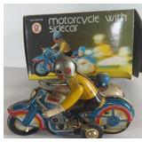 WINDUP MOTORCYCLE WITH SIDE CAR