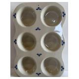 ROSEVILLE OHIO FREINDSHIP MUFFIN PAN