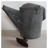 VTG Galvanized watering can with brass sprinkler