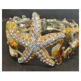 BEAUTIFUL RHINESTONE STARFISH BRACELET