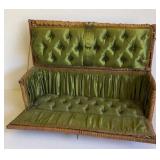 VINTAGE WICKER SEWING BOX 19TH CENTURY