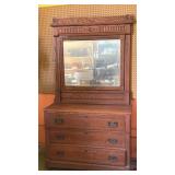 BEAUTIFUL OAK EASTLAKE 3-DRAWER DRESSER
