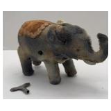 VTG WIND UP ELEPHANT W KEY