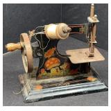 VTG SMALL CHILDS TOY SEWING MACHINE