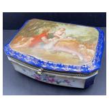 RS PRUSSIA  ATEMBERAUBENDS PORC. TRINKET BOX.