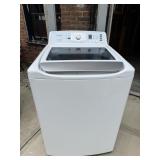 INSIGNIA TOP LOADING WASHING MACHINE