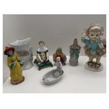 LOT OF PORCELAIN FIGURINES
