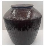 LARGE SALT GLAZED TYPE CROCK