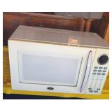 OSTER MICROWAVE