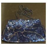 VTG BLU FLORAL HANDBAG W/BEAD HANDLE