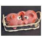 PIGS SALT AND PEPPER SHAKERS