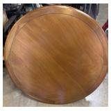 ROUND COFFEE TABLE WITH GLASS  TOP