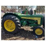 Model 830 Deere