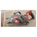 Milwaukee Circular Saw, no battery