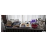 Books & Decor