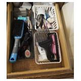 3 Drawers Ladies Bathroom Supplies