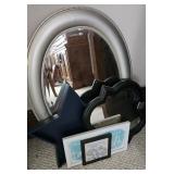 Mirrors, Decor