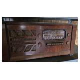 Neat old Radio
