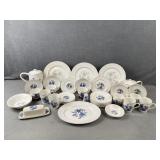 Enooh Wedgewood Dinnerware Set