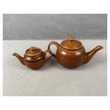 Pair of Tea Pots