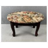 Stool w Storage