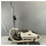Miracle Mate Vacuum