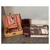 International Miniatures & More