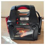 Motomaster Eliminator Mobile Booster Pack