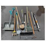 Assorted Garden/Winter Tools