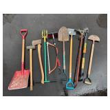 Assorted Garden/Winter Tools