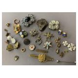 Grouping of Many Vintage Costume and Jewelry Piece