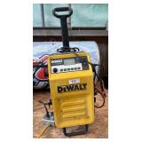 DeWalt 70 Amp Battery Charger/Starter