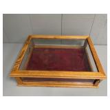 Small Velour Lined Oak Portable Showcase