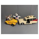 Ghostbusters Classic Ecto-1 & Stay Puft & Figurine