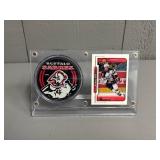 NHL Michael Peca Buffalo Sabres Puck + Card