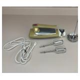 Vintage General Electric Hand Beater