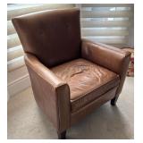 Ethan Allen Comfortable Leather Armrest Chair