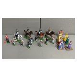 Plastic Toy Army + Courtier Figures