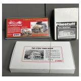 Assorted HO Scale Train Accessories + Kits