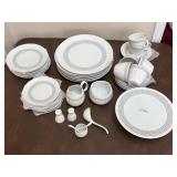 Set of Rosenthal Continental China Dinnerware