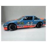 ERTL Richard Petty Die Cast 1:18 scale