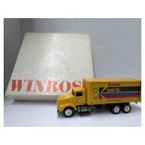 Winross Kodak Gold Plus 2 ton truck die cast